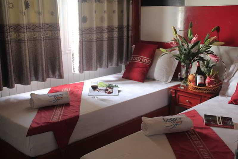 Halong Legacy Cruise Hotel Ha Long Esterno foto